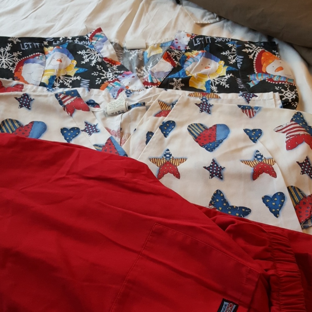 Lot of 3 scrubs 2 top one bottom